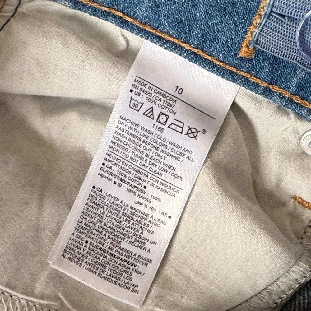 NWOT Old Navy Slouchy Straight Jeans size 10